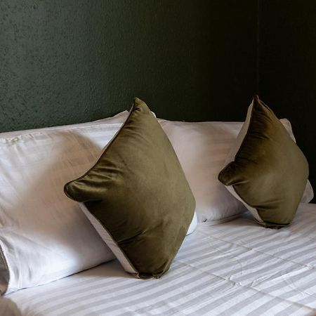 Digbeth City Centre Apartment Sleeps 12 Opposite Coach Station Birmingham Buitenkant foto