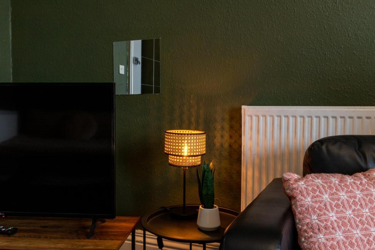 Digbeth City Centre Apartment Sleeps 12 Opposite Coach Station Birmingham Buitenkant foto