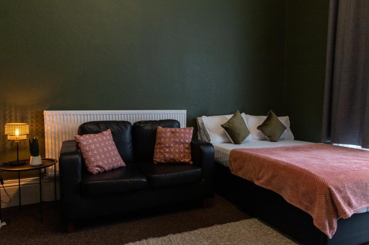 Digbeth City Centre Apartment Sleeps 12 Opposite Coach Station Birmingham Buitenkant foto