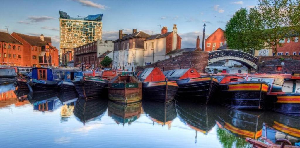 Digbeth City Centre Apartment Sleeps 12 Opposite Coach Station Birmingham Buitenkant foto