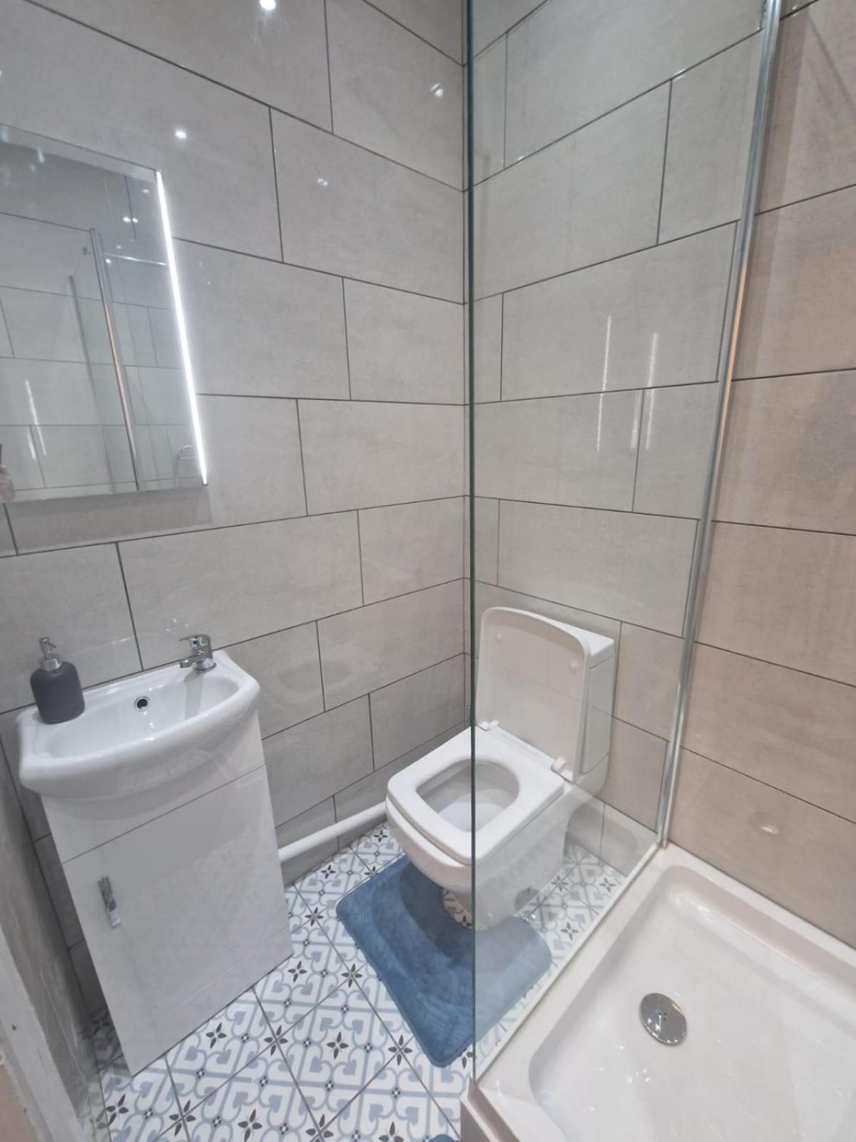 Digbeth City Centre Apartment Sleeps 12 Opposite Coach Station Birmingham Buitenkant foto